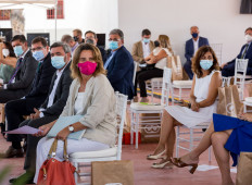 La vicepresidenta tercera del Gobierno de España y ministra para la Transición Ecológica y el Reto Demográfico, Teresa Ribera, a su llegada a la jornada
